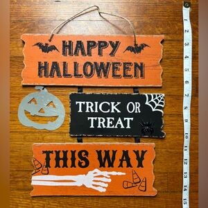 Halloween Trick Or Treat Hanging Wood Sign